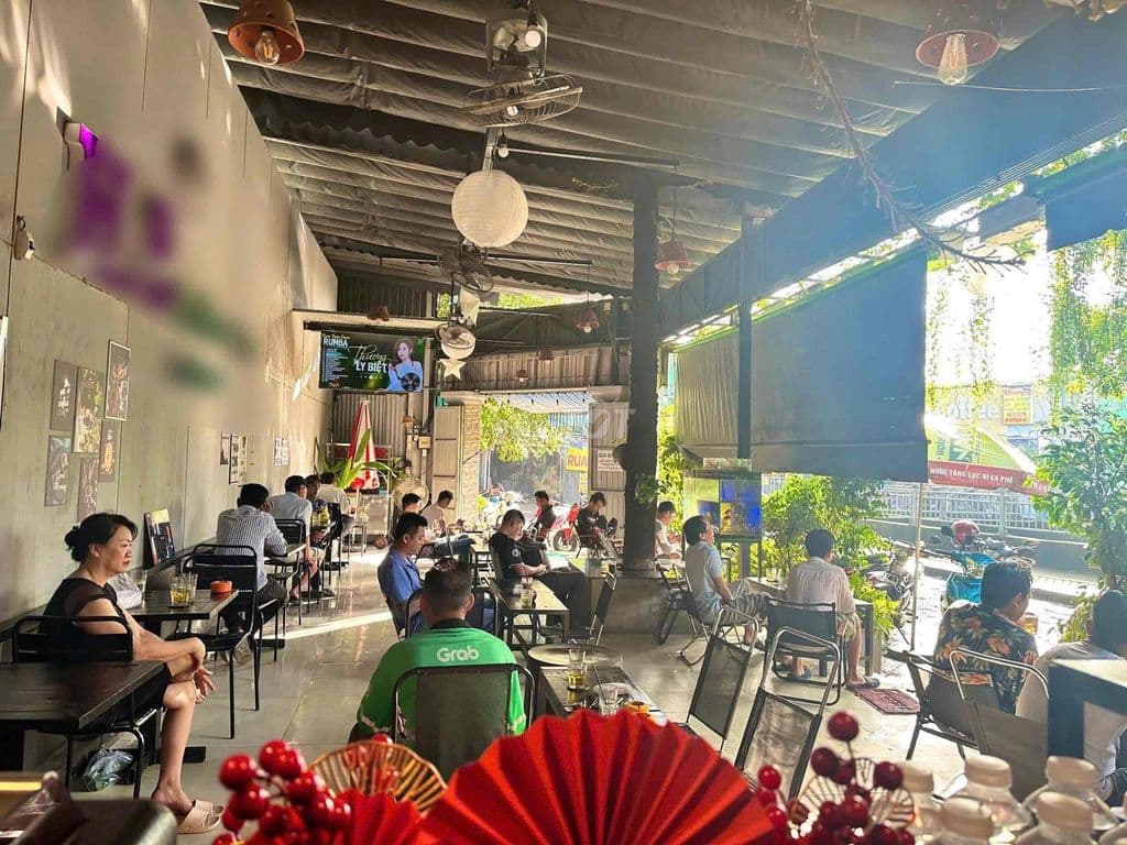 Sang nhượng quán Cf 2 mặt tiền