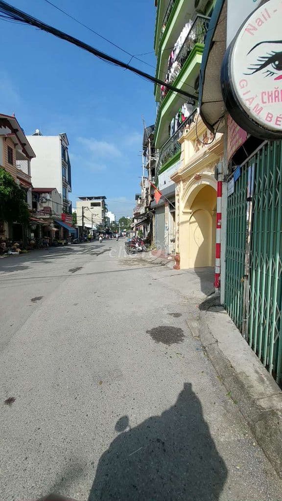 CC CẦN BÁN GẤP NHÀ 52 M NGÕ 73 PHỐ ĐỨC DIỄN - 3 MẶT NGÕ - GẦN Ô TÔ